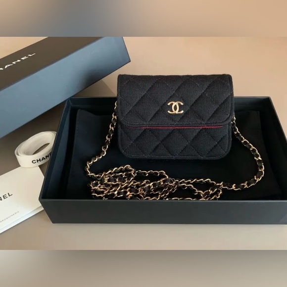 CHANEL Handbags - Chanel mini wallet on chain
